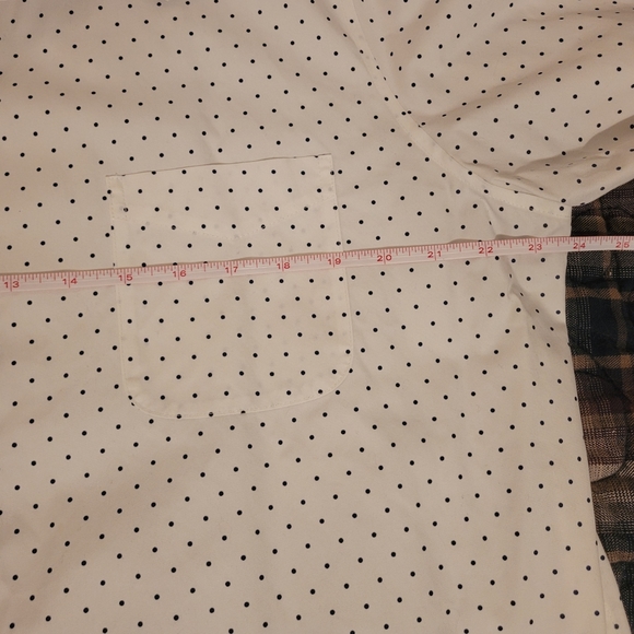 L.L. Bean Wrinkle-Free Pinpoint Oxford Shirt, White /Indigo Ink Dot - Picture 5 of 9